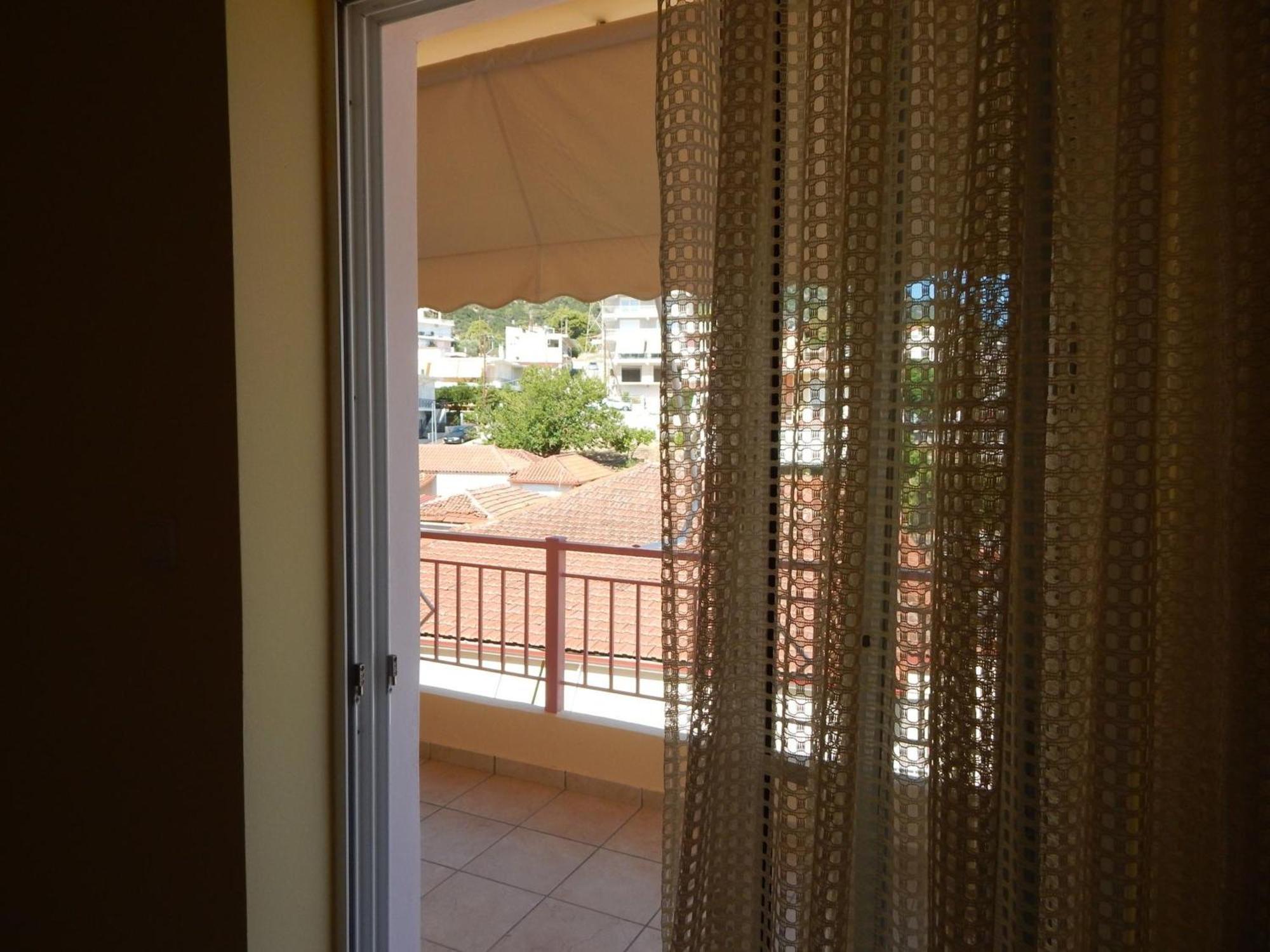 Angela'S Apartment With Beautiful Balcony View Agios Konstantinos  Exterior foto